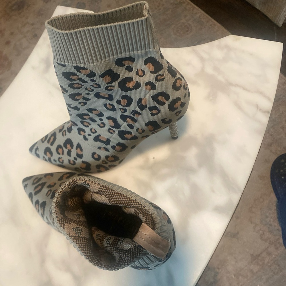 Allegra James Leopard Print Hot Rhinestone Heels Easy On Booties 7.5 Women’s Htf — image 2 of 8